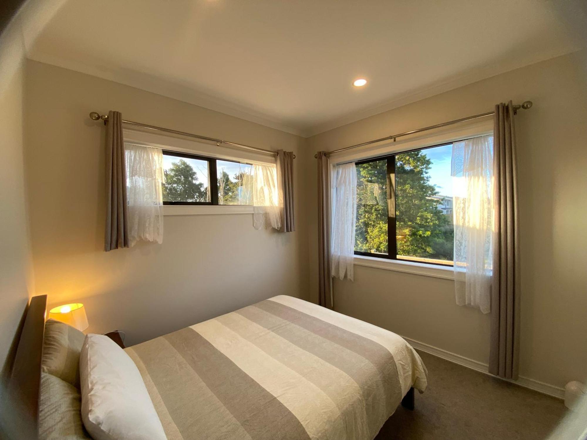 Auckland Gq Flat Bush Holiday Home מראה חיצוני תמונה