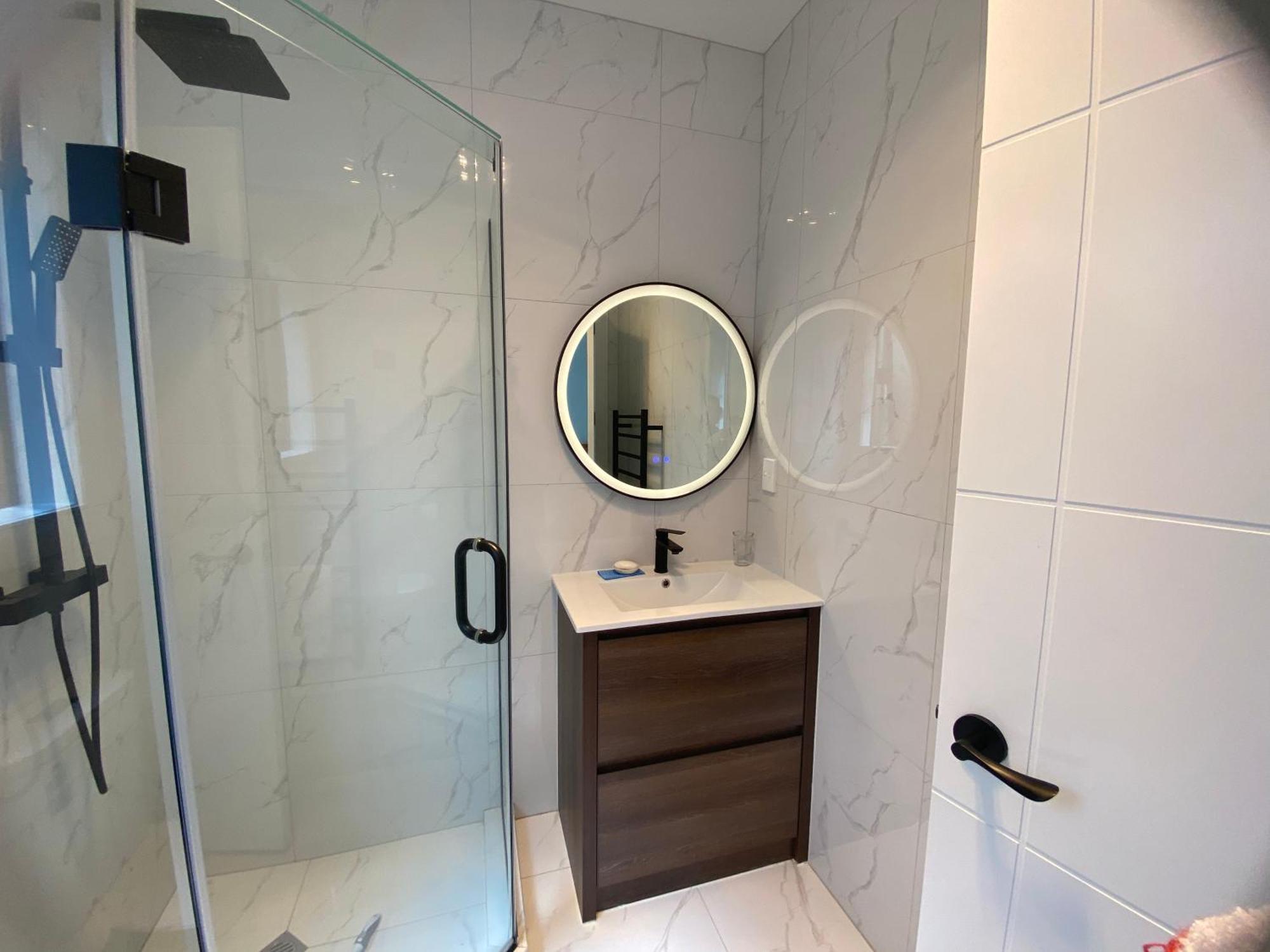 Auckland Gq Flat Bush Holiday Home מראה חיצוני תמונה